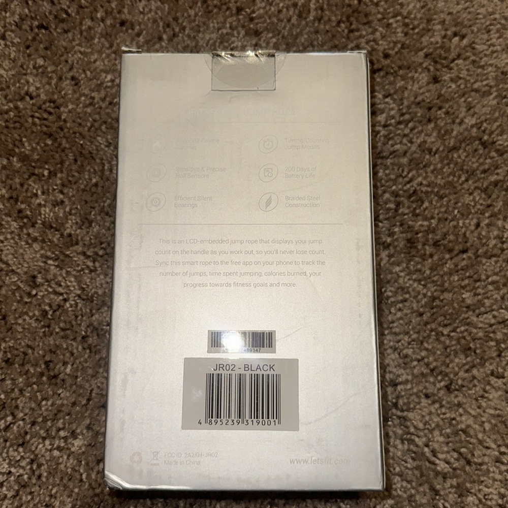 JR02 LETSFIT SMART JUMP ROPE - Picture 2 of 5